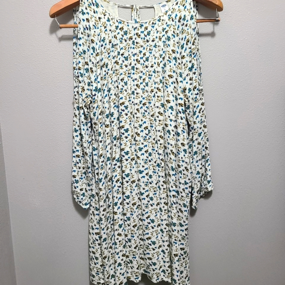 Old Navy Cold Shoulder Floral Dress